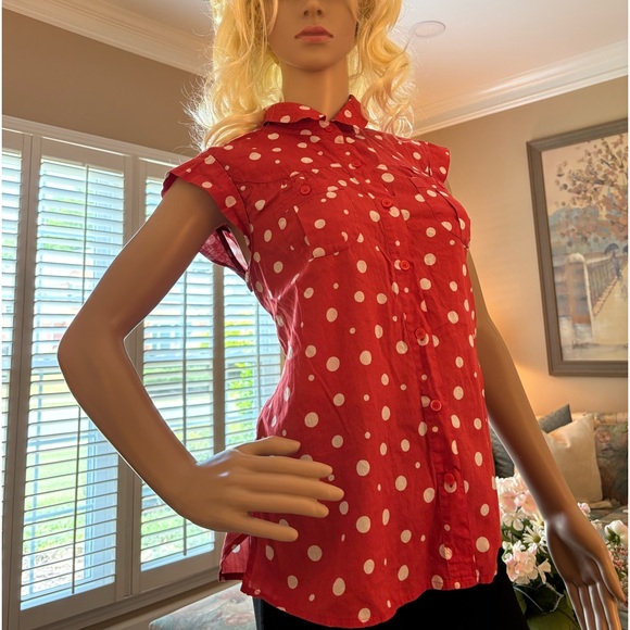 MARC JACOBS ADORABLE RED & WHITE POLKA DOT TOP IN GREAT CONDITION. - Picture 6 of 10